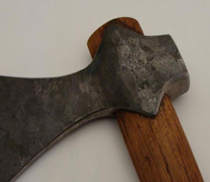 Wholesale Customized OEM ODM Cutlery Factory Professional <b>Axe</b> Hand Forged High Carbon Steel Sharp Blade <b>Axe</b> Unique Outdoor <b>Axe</b> - Product Image 2