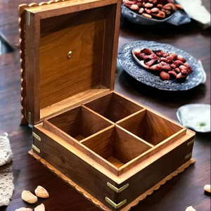 Caja de madera de acacia minimalista hecha a mano, mecanismo de bloqueo seguro, organizador cuadrado de especias para cocina, herramientas para hierbas y especias - Product Image 1