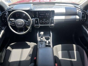 Asientos de Cuero para Sorento LX 2023 con Volante a la Izquierda y Neumáticos R19 - Product Image 5