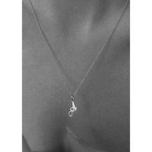 Collier avec pendentif et breloque en forme de lettre d'amour - Product Image 2