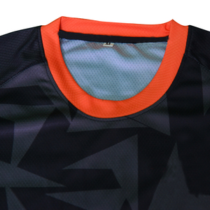 Camiseta de Fútbol para Hombre a Precio Económico, Alta Calidad, 100% Poliéster, Transpirable, Logotipo Personalizado, Ligera, Secado Rápido, Gran Venta - Product Image 3