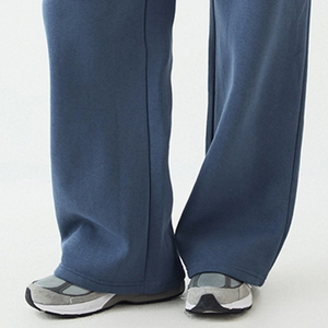 Servicio OEM de Diseño con Logotipo Personalizado, Chándal para Mujer con Pantalones Anchos / Precio de Fábrica para Compradores al por Mayor, Ropa Cómoda para el Invierno - Product Image 4