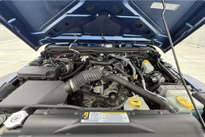 CONDUCCIÓN IZQUIERDA USADA |   Volante a la derecha |   Jeep Wrangler Sport 2010 Edición Mountain, 6 Velocidades - Product Image 5