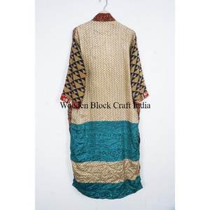 Robe Kimono Femme Fait Main en Soie Patchwork Floral Élégante Style Bohème Légère pour Festival Vente en Gros - Product Image 5