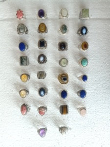 Anillos de Piedras Preciosas Naturales Hechos a Medida, 8mm, Rojos, Disponibles para Diseñadores de Joyería de Moda para Reventa - Product Image 3