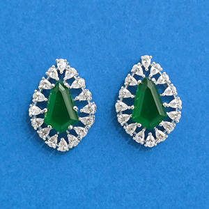 Últimos pendientes colgantes de moda de calidad de exportación en línea CZ Tops con chapado en rodio - Product Image 2