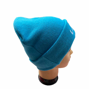 Nouveau design classique doux tricot hiver chapeau Logo personnalisé Skully Double couche chaud léger en gros unisexe 100% laine bonnets - Product Image 4