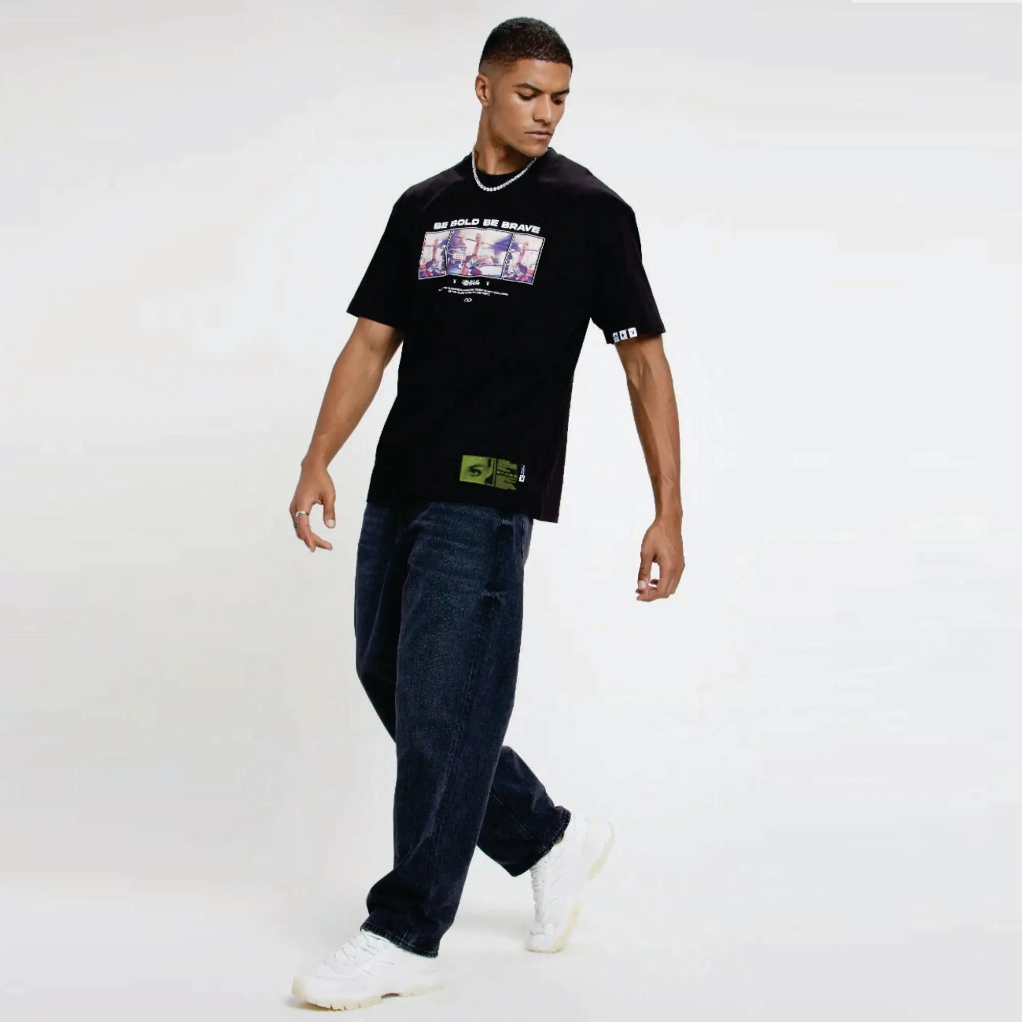 Spot abbigliamento di alta qualità Hip Hop Street Style t-shirt da uomo allentata in puro cotone fabbrica all'ingrosso