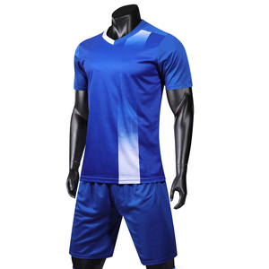 ชุดเสื้อเจอร์ซีย์คุณภาพสูง ปี 2026 ชุดกีฬาฟุตบอลสำหรับผู้ใหญ่แบบกำหนดเอง ชุดยูนิฟอร์มฟุตบอล เสื้อฝึกซ้อมผู้ชาย พร้อมโลโก้แบบกำหนดเอง - Product Image 3