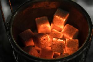 <b>Coconut</b> <b>Shell</b> BBQ Charcoal Briquettes Hardwood Raw Material in Cube Lump Pillow Patterns for Shisha and Hookah - Product Image 3