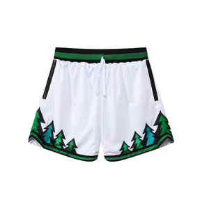 Pantalones cortos de baloncesto de verano certificados BSCI Ropa deportiva Premium con opciones de diseño personalizado para equipos Opciones de talla grande transpirable - Product Image 2