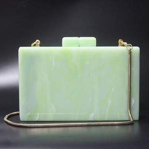 Aaliyan Impex Ladies Luxury Clutch Bag Hot Crafted Resin Long Style Handbag avec fermeture à glissière et doublure acrylique - Product Image 3