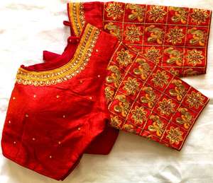 Blusa De Diseñador Con Hilo Y Trabajo Hecho A Mano Pesado - Product Image 2