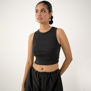 Top corto de alta calidad para mujer, camiseta sin mangas elástica de máxima comodidad, longitud corta para actividades al aire libre y senderismo - Product Image 1