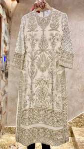 Premium traditionnel Eid Top Plazzo élégant lourd fausse Georgette élégant ensemble de vêtements de fête pour les célébrations festives indien pakistanais - Product Image 4