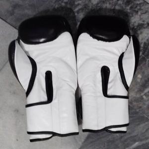 Gants double revêtement de style antique Gants de boxe spéciaux testés à la main Gants de boxe en cuir de vachette Gants de club de boxe en cuir vert - Product Image 1