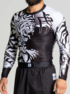 Vente en gros de rashguards de qualité supérieure 240GSM unisexes à manches longues BJJ 85% polyester 15% élasthanne respirant ROYAL KIMONO Adultes - Product Image 4