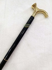 Bastón de madera hecho a mano con mango de latón y punta de hierro para senderismo y actividades al aire libre - Product Image 2