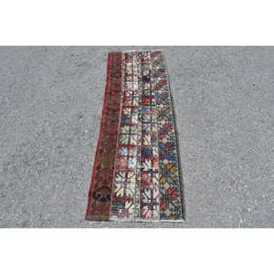 Tapis traditionnel rouge Vintage turc 1.9X5.7 pieds Style Kilim grande surface laine Latex support Patchwork pour couloir 10mm - Product Image 1