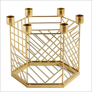 Candelero de Hierro Forjado a Mano AG con Grabado, Ecológico y Portátil para Uso en Navidad, Hogar y Restaurantes - Product Image 1