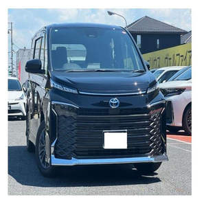 Minivan Usada en Perfectas Condiciones, 2023, VOXY S Z, 1797cc, Tracción en 2 Ruedas - Product Image 1