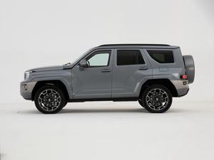 Véhicule d'occasion 2025 Great Wall TANK 700 3.0T Hybride Rechargeable Luxe Tout-terrain SUV 5 portes 5 places avec autonomie de 201-300 km et batterie de 50-70 kWh - Product Image 2