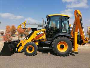 รถตักล้อยาง JCB รุ่น 3CX พร้อมที่ตักด้านหน้า เครื่องยนต์ FPT 75 กิโลวัตต์ - Product Image 3