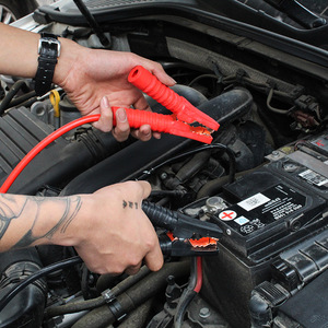 Pince de <span class=keywords><strong>batterie</strong></span> de voiture, fournitures automobiles, pince de <span class=keywords><strong>batterie</strong></span> d'urgence pour voiture, 2000A Guojianglong, câble de démarrage/noir/rouge PVC+cuivre 4m - Product Image 6