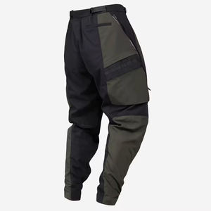 Streetwear hip-hop personnalisé pour hommes, pantalons techwear, poches larges sur les jambes, pantalon cargo coupe-vent épais et ample - Product Image 4