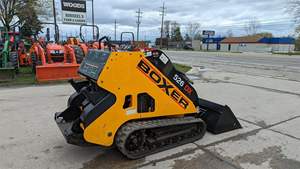 Boxer 526DX Mini chargeuse compacte avec moteur Kubota d'occasion à vendre Pompe et boîte de vitesses 26HP à haut rendement - Product Image 4