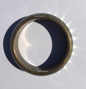 Bracelet en laiton miroir fabriqué à la main Bijoux ethniques traditionnels avec incrustation réfléchissante pour la mode féminine et les vêtements de fête - Product Image 3