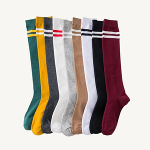 Vente en gros de chaussettes de sport de compression pour le football d'automne Chaussettes d'athlétisme personnalisées pour hommes Chaussettes de football antibactériennes et respirantes - Product Image 2