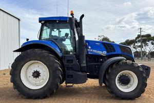 Tracteurs à rangées pour cultures en ligne New Holland T8.350 de 2019, moissonneuses-batteuses à céréales et à maïs avec moteur principal pour la récolte du blé, du riz, des arachides et des pommes de terre - Product Image 3