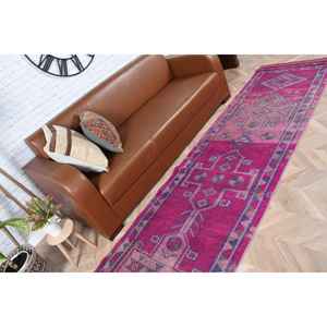 Alfombra vintage de 2.8x11.7 pies, alfombra turca tipo runner, alfombra de lana con lunares rosa y azul - Product Image 3