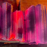 Briquettes de sciure de bois magique au charbon de bois indonésien Chaleur longue durée pour toutes les occasions