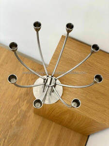 Bougeoir multi-bras vintage en fer forgé argenté fait à la main pour la décoration de la maison et Noël - Product Image 3