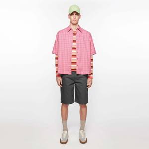 Canvas <b>Shorts</b> <b>Man</b> - Unisex, Regular Fit, Mid Waist, Wide Leg, <b>Knee</b> <b>Length</b>, Quick Dry and Garment-Dyed Cotton with Leather Patch - Product Image 1