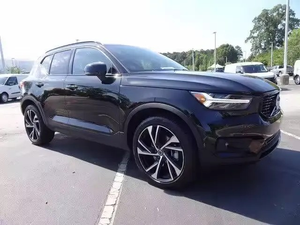 USADO 2024 para XC40 AWD, Volante a la Izquierda, Asientos de Cuero, Cámara Trasera, Accidente, en Buen Estado - Product Image 2