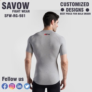 เสื้อรัดกล้ามเนื้อพิมพ์โลโก้ตามสั่งสำหรับผู้ชาย เหมาะสำหรับ MMA BJJ ฝึกซ้อม โต้คลื่น ออกกำลังกาย แห้งเร็ว ป้องกันรังสียูวี รับผลิตแบบ OEM ขายส่ง - Product Image 2