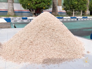 Polvo de Residuo de Yuca Seca para Molinos de Alimentos, Fuente de Energía Rica en Fibra y Solución para Ahorrar Costos, Proveedor de Vietnam - Product Image 2