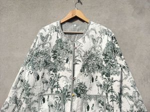 Chaqueta acolchada de algodón reversible para mujer, abrigo índigo con estampado de bloques a mano con estilo corto, abrigo para mujer - Product Image 2