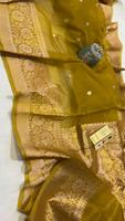 Sari de Seda Banarasi Kora 100% Puro Hecho a Mano con Borde de Seda Mashru Meenakari y Buti Tejido, Sari de Seda Tradicional para Novia