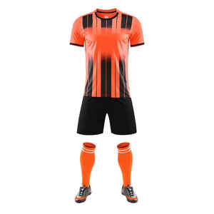 Vente en gros d'uniformes d'entraînement de football pour adultes, combinaisons de football respirantes à séchage rapide et de haute qualité - Product Image 3