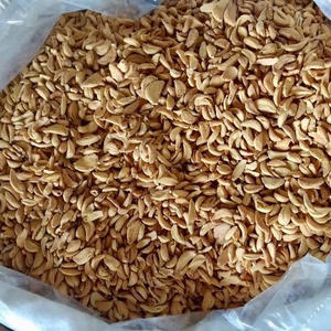 Copos de ajo deshidratados de Vietnam | Rodajas de ajo secas naturales a granel al por mayor de 99 Gold Data - Product Image 4