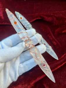 Gran oferta, varita mágica de selenita pulida, excelente curación espiritual, artesanía de piedra Feng Shui, envoltura de alambre de cobre, mascota, artesanía de plata - Product Image 2