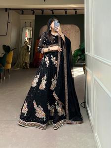 Color negro Diseñador Georgette Lehenga con lentejuelas e hilo Bordado Trabajo Lehenga, función de boda desgaste Lehenga. - Product Image 2