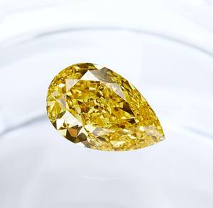 Diamantes sueltos de color amarillo con corte de pera cultivado en laboratorio de 3,00 CT, certificados por IGI con certificado - Product Image 1