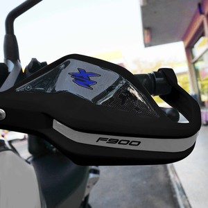 Adesivi Logo in Resina Gel 3D per Paramani Moto - Impermeabili e Decorativi per BMW F900XR - Product Image 1