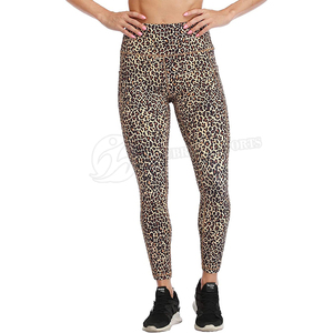 Leggings de yoga et de fitness pour femmes, coupe ajustée, couleur unie, longueur intégrale, séchage rapide, écologiques, en Spandex/Polyester, avec logo personnalisé, respirants et élastiques - Product Image 3