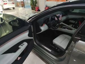 Zeekr 001 BEV 2024 Usado, Automático, Volante a la Izquierda, Interior de Cuero, Tracción Trasera, 110KWH, >700km, Techo Panorámico, Cámara Trasera de 360° - Product Image 5